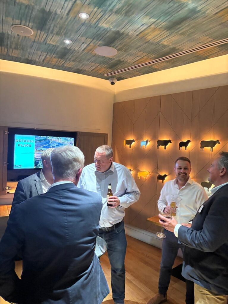 Real-PM-Drinks-Reception-candid-photo-inside-with-Nathans-2nd-October