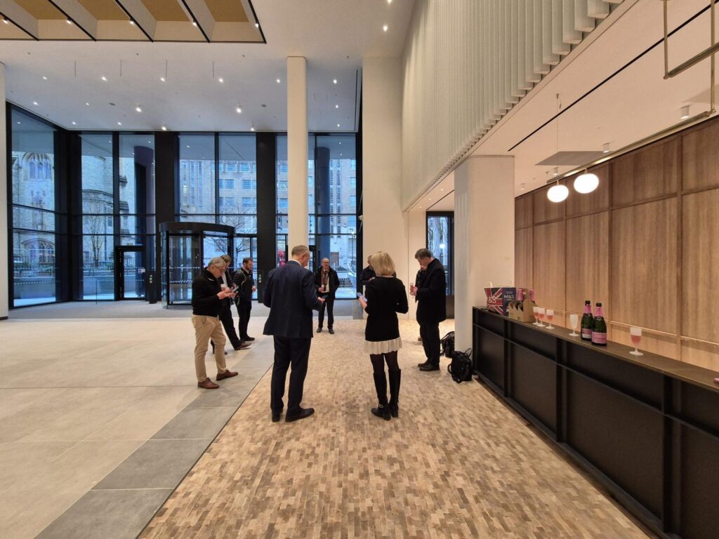 Woolgate-PC-walkaround-bubbles-31-Jan